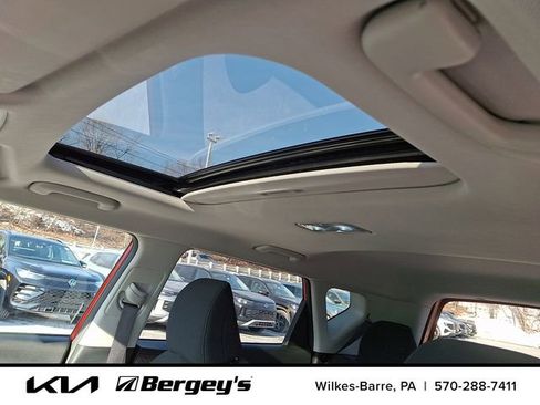 Certified 2023 Kia Soul EX image 17