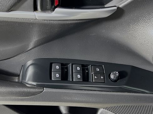 Used 2020 Toyota Camry SE image 17