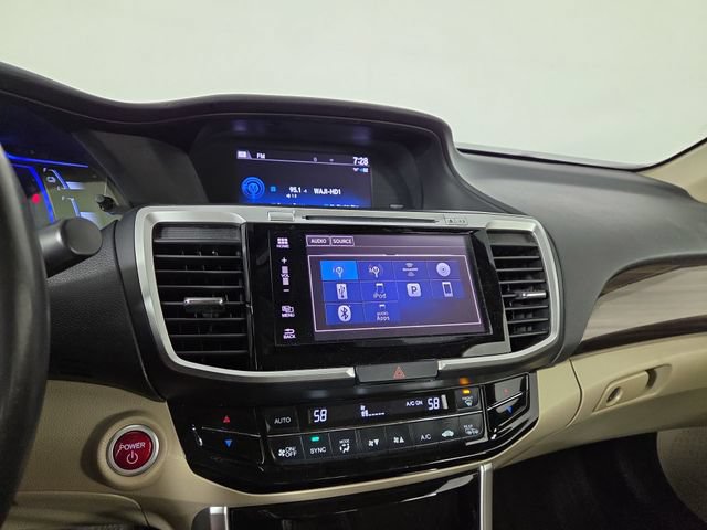 Used 2017 Honda Accord EX-L image 16
