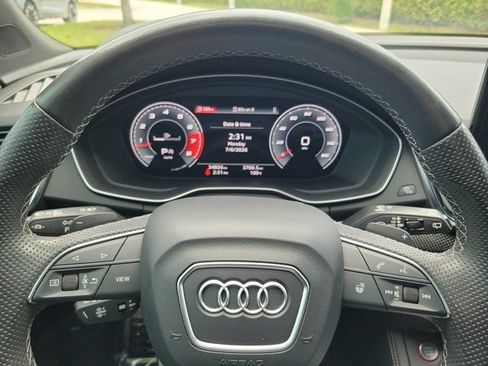 Certified 2022 Audi SQ5 Premium Plus AWD/4WD image 21