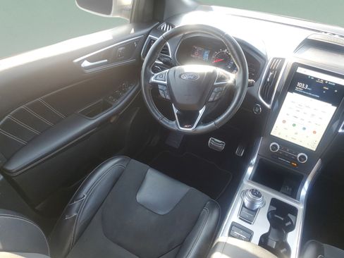 Used 2022 Ford Edge ST w/ Equipment Group 401A AWD/4WD image 13