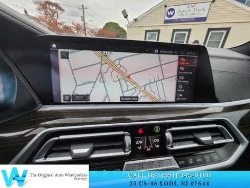 Used 2021 BMW X5 xDrive40i w/ Convenience Package image 21