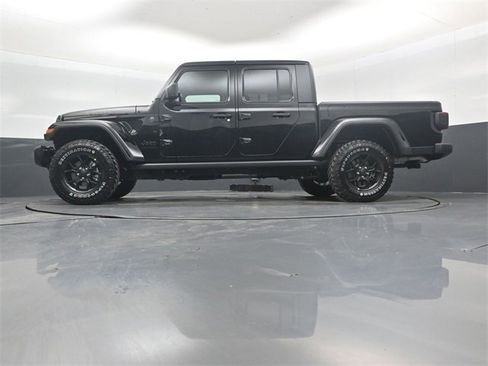 New 2026 Jeep Gladiator Willys image 42