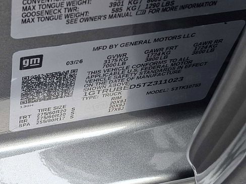 New 2026 GMC Sierra 1500 SLE image 21