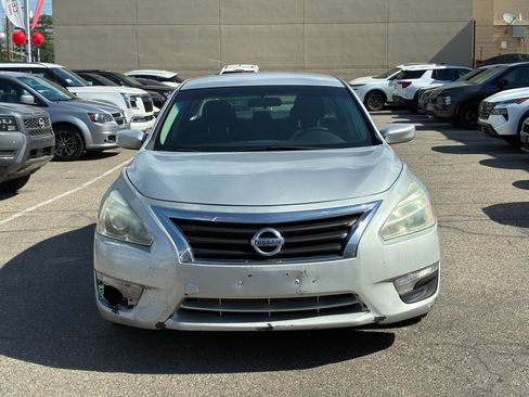 Used 2014 Nissan Altima 2.5 S FWD image 11
