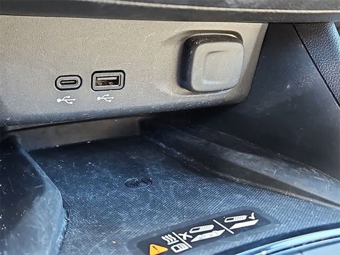 Used 2024 Buick Envista Avenir image 26