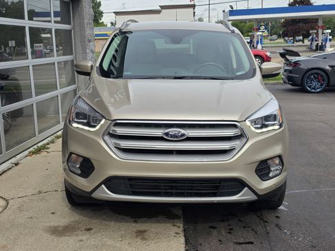 Used 2018 Ford Escape Titanium AWD/4WD image 2
