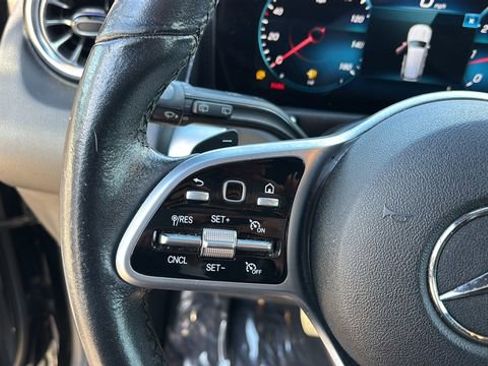 Used 2022 Mercedes-Benz GLB 250 image 23
