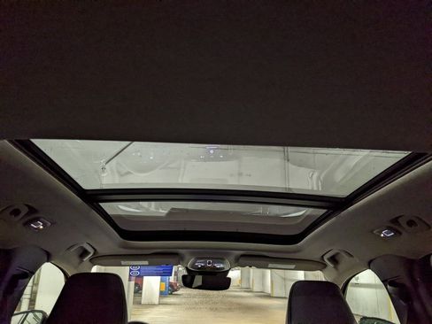 New 2026 Volvo XC40 B5 Plus w/ Protection Package Premier image 13