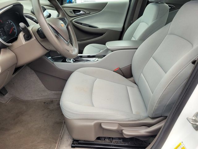 Used 2021 Chevrolet Malibu LS FWD image 17
