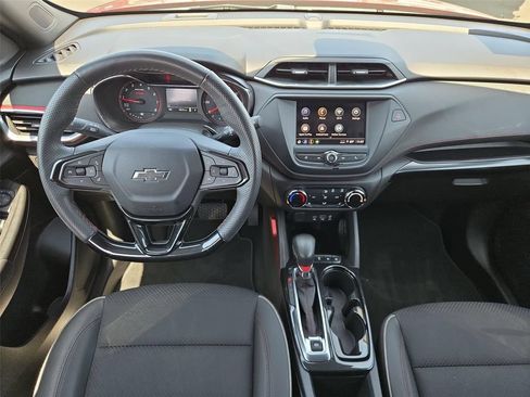 Certified 2023 Chevrolet TrailBlazer RS FWD image 12