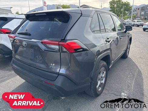 Used 2025 Toyota RAV4 LE image 7