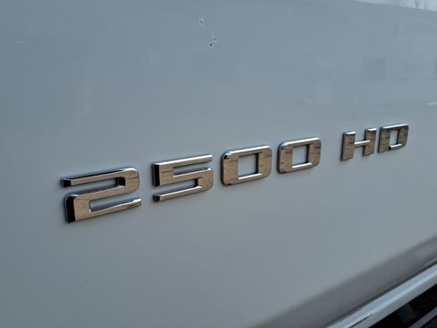 Used 2020 Chevrolet Silverado 2500 LT w/ All Star Edition image 2
