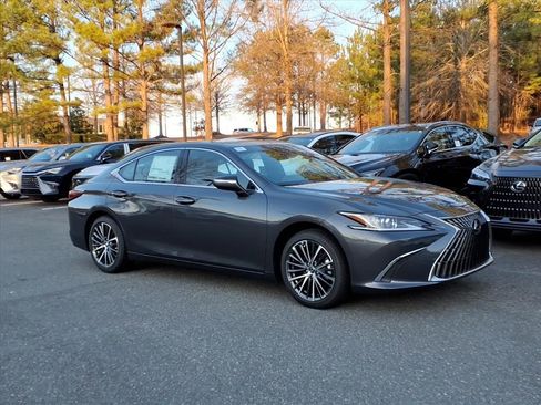New 2025 Lexus ES 350 w/ Premium Package image 1