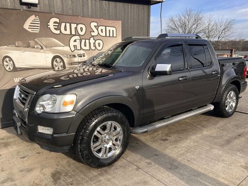 Used 2007 Ford Explorer Sport Trac Limited RWD image 3