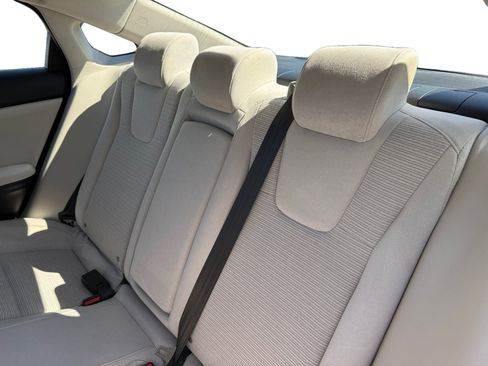 Used 2021 Honda Insight EX image 16