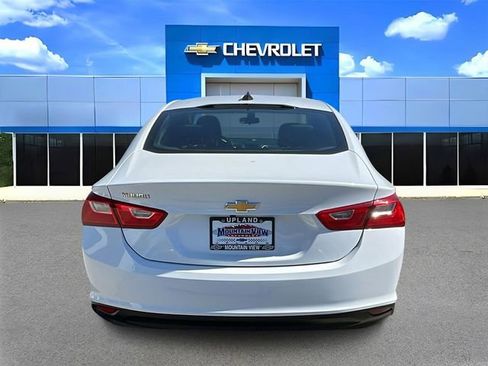 Certified 2017 Chevrolet Malibu LS image 4