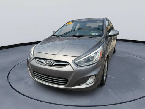 Used 2014 Hyundai Accent GLS w/ Option Group 2 FWD image 1