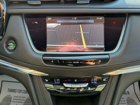 Used 2017 Cadillac XT5 Luxury image 27