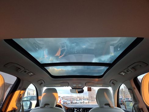 New 2025 Volvo XC60 T8 Plus w/ Protection Package Premier image 10