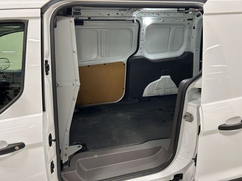 Certified 2022 Ford Transit Connect XL image 21