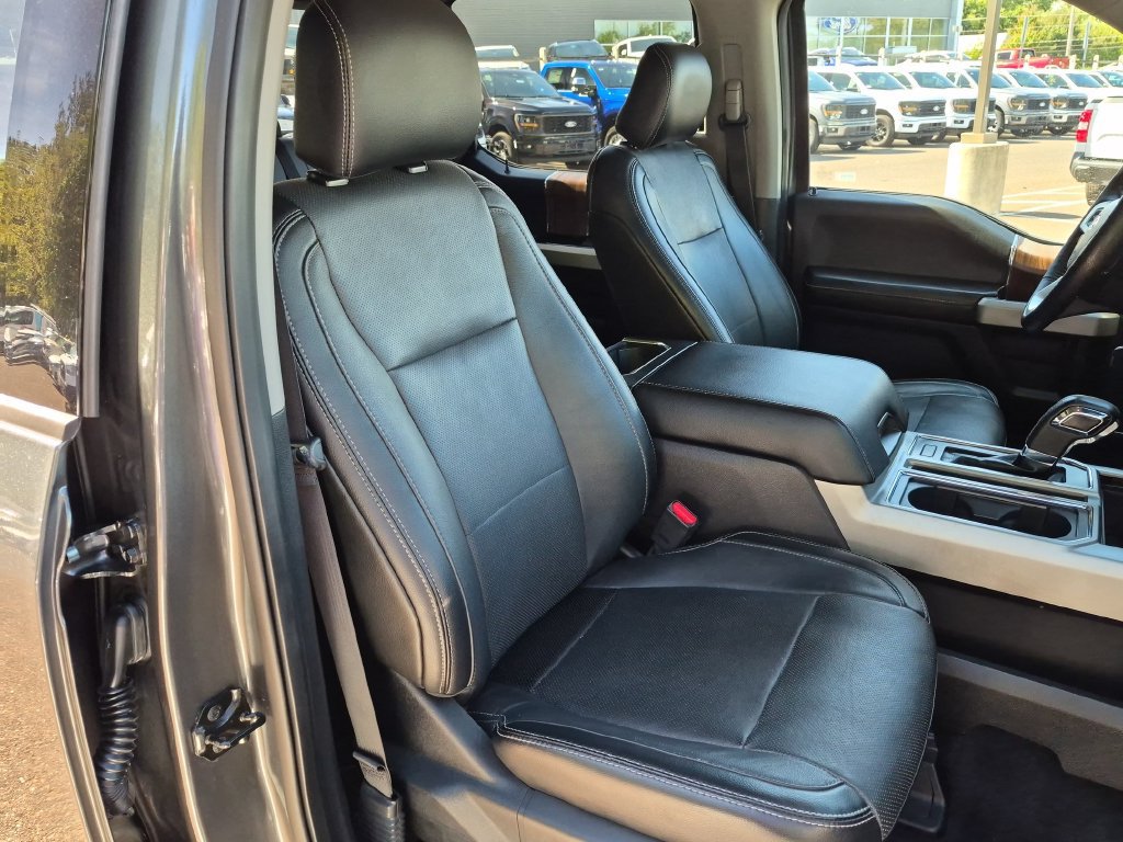 Used 2016 Ford F150 Lariat w/ Equipment Group 502A Luxury AWD/4WD image 38
