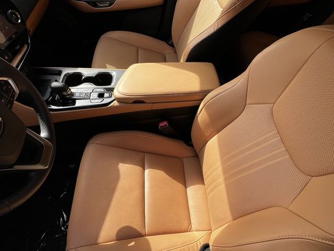 Certified 2024 Lexus NX 250 250 Premium image 16