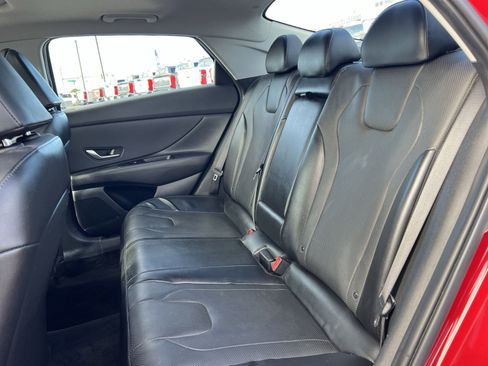 Used 2023 Hyundai Elantra Limited FWD image 33