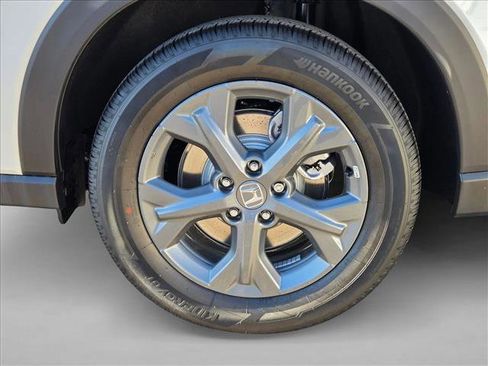 New 2026 Honda HR-V LX image 8