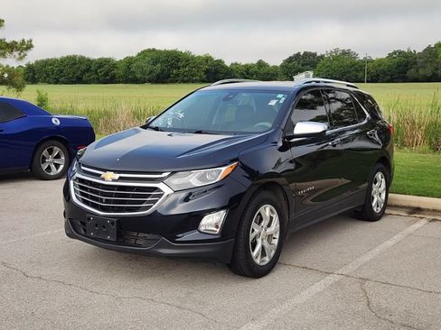 Used 2020 Chevrolet Equinox Premier FWD image 1