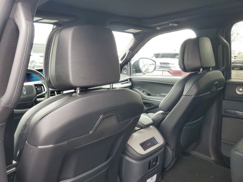 New 2026 Lincoln Navigator Reserve image 28