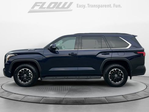 Certified 2023 Toyota Sequoia SR5 image 5