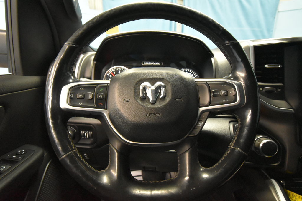 Used 2019 RAM 1500 Big Horn AWD/4WD image 10