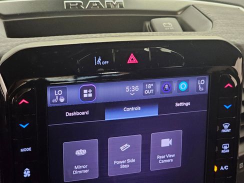New 2026 RAM 1500 Laramie AWD/4WD image 13