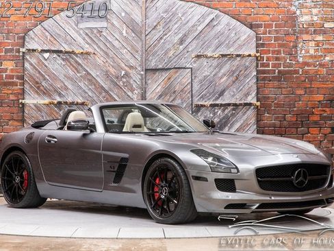 Used 2014 Mercedes-Benz SLS AMG GT Roadster w/ Designo Style Package image 26