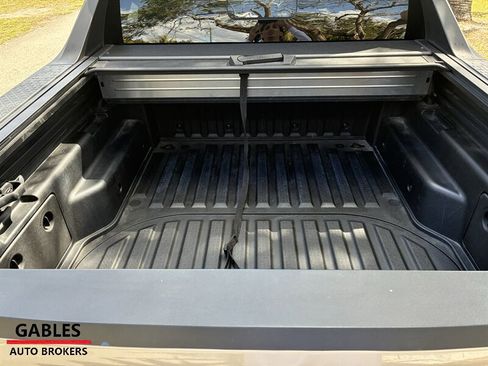 Used 2024 Hyundai Santa Cruz Limited image 14