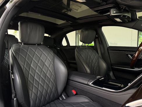 Used 2024 Mercedes-Benz S 580 4MATIC Sedan image 30