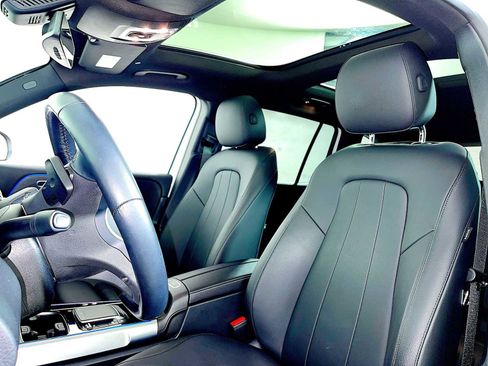 Used 2023 Mercedes-Benz GLB 250 4MATIC image 19