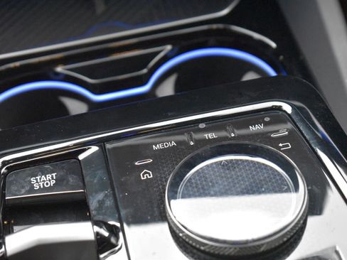 Used 2024 BMW i5 M60 image 25