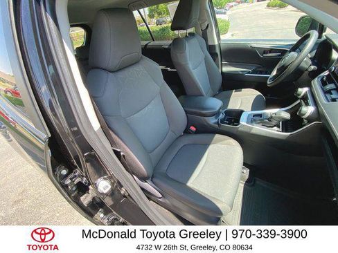 Certified 2025 Toyota RAV4 XLE AWD/4WD image 24