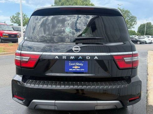 Used 2022 Nissan Armada SV w/ SV Appearance Package RWD image 15