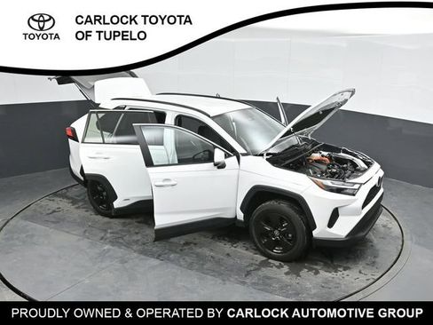 Used 2025 Toyota RAV4 XLE image 47