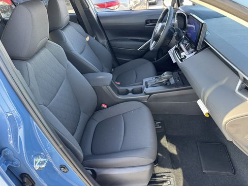 New 2026 Toyota Corolla Cross LE image 8