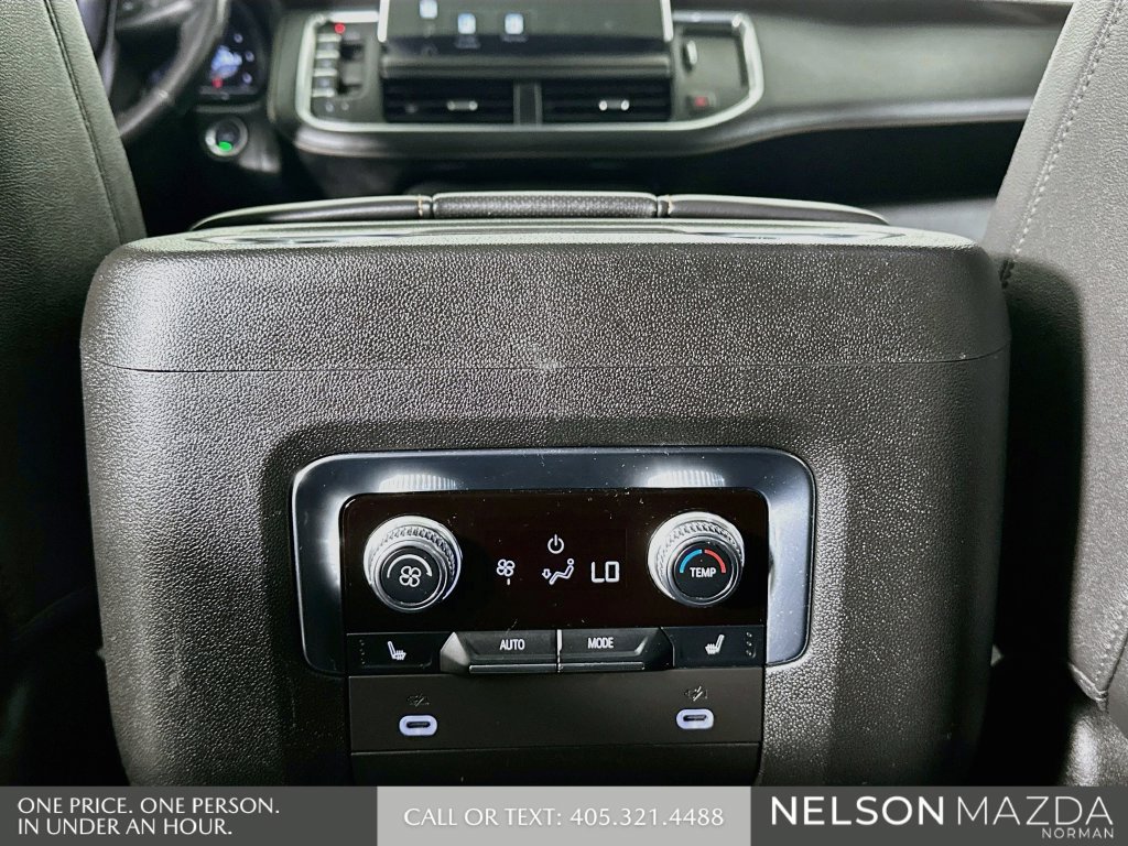Used 2022 GMC Yukon XL AT4 AWD/4WD image 28