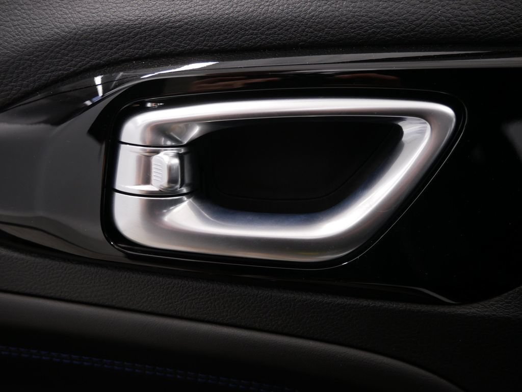 New 2026 Jeep Compass Latitude AWD/4WD image 20