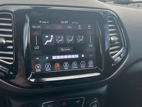 Used 2019 Jeep Compass Limited AWD/4WD image 43