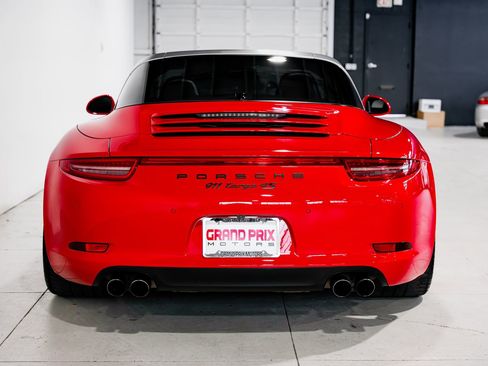 Used 2015 Porsche 911 Targa 4S AWD/4WD image 4