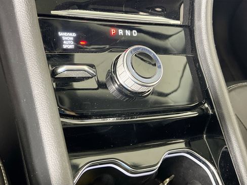 Used 2022 Jeep Grand Cherokee Limited image 15