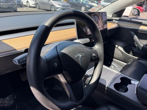 Used 2023 Tesla Model 3 Standard Range RWD image 22