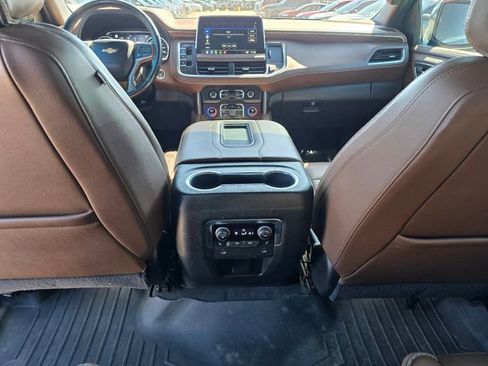 Used 2021 Chevrolet Suburban High Country image 18